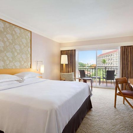 Hilton Guam Resort & Spa Tumon Esterno foto