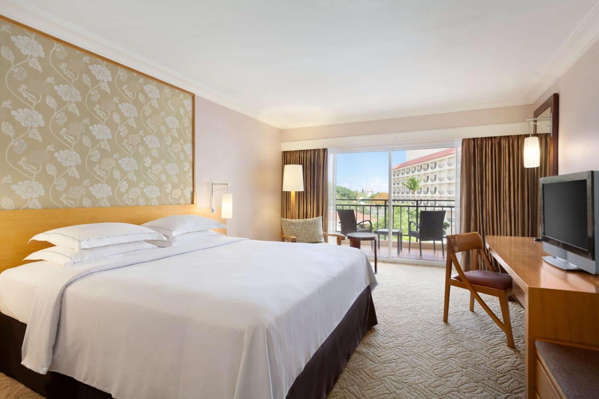 Hilton Guam Resort & Spa Tumon Esterno foto