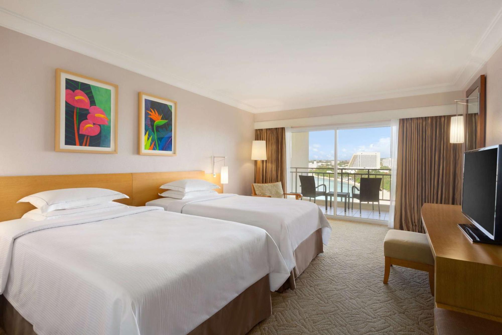Hilton Guam Resort & Spa Tumon Esterno foto
